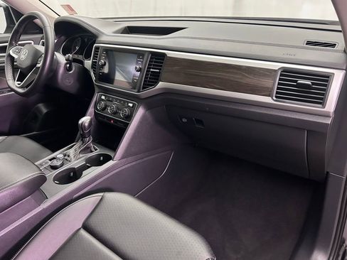 Used 2021 Volkswagen Atlas SE image 26