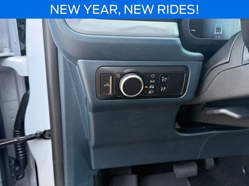 New 2025 Ford Maverick XLT w/ XLT Luxury Package image 15