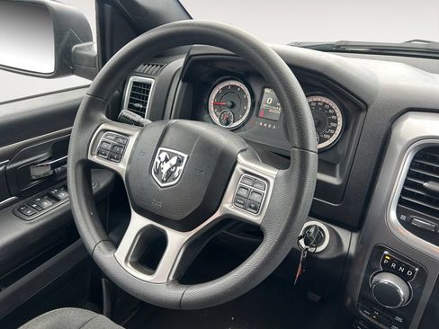 Used 2024 RAM 1500 Warlock AWD/4WD image 12