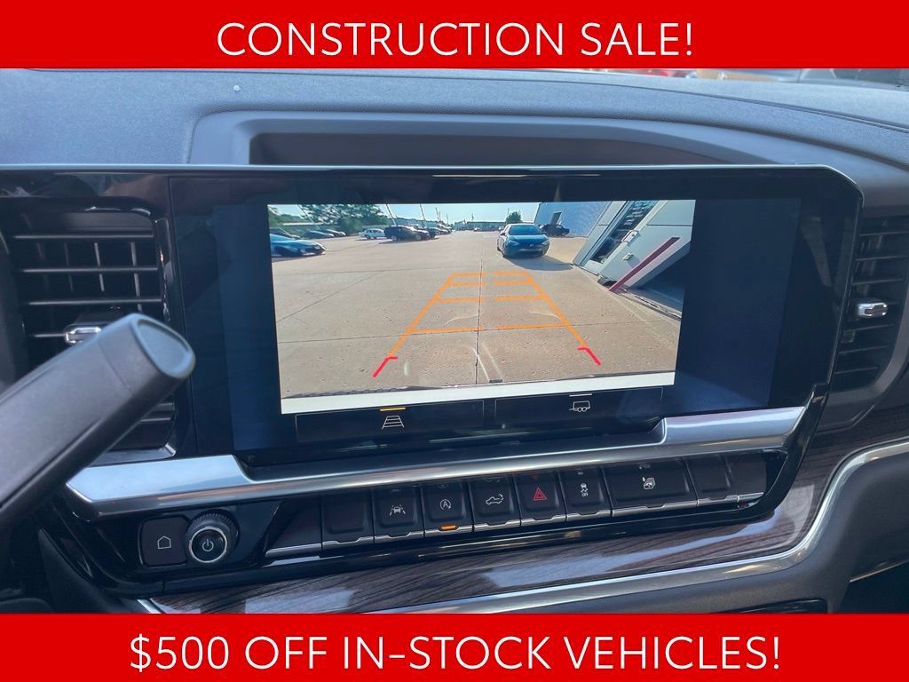 Used 2023 Chevrolet Silverado 1500 LT AWD/4WD image 30
