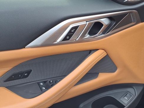 Used 2024 BMW 440i xDrive Coupe w/ Premium Package image 4