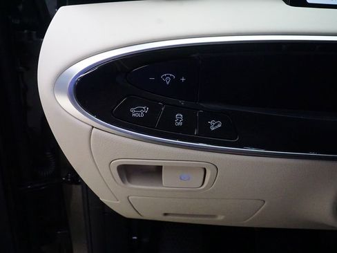 New 2026 Genesis GV70 2.5T image 13