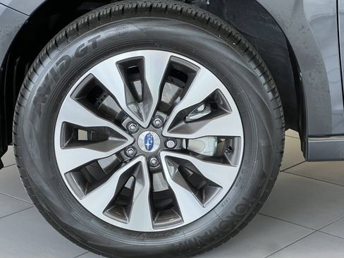 Used 2025 Subaru Outback Wilderness AWD/4WD image 25