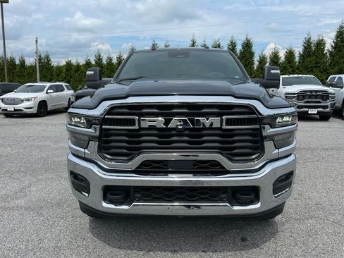Used 2026 RAM 2500 Big Horn AWD/4WD image 8