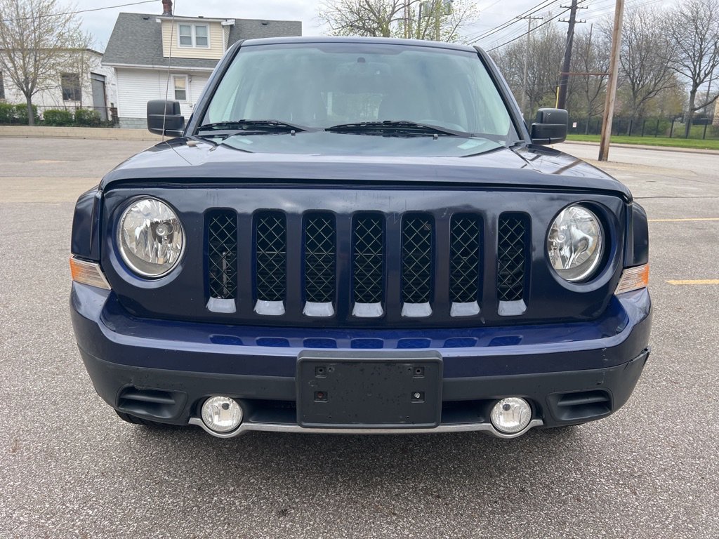 Used 2016 Jeep Patriot High Altitude FWD image 2