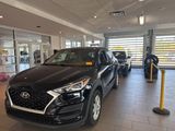Used 2021 Hyundai Tucson SE w/ Cargo Package image 3