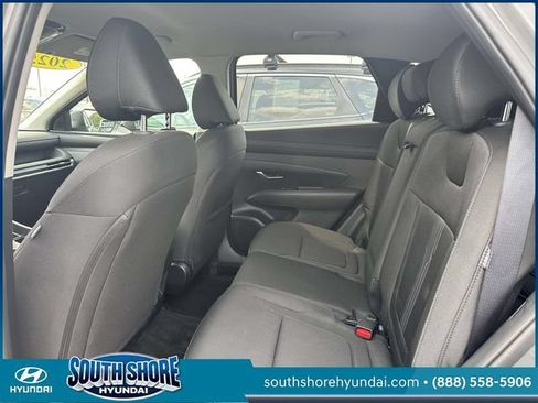 Certified 2025 Hyundai Tucson SEL AWD/4WD image 12