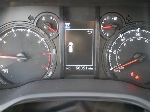 Used 2020 Toyota 4Runner Limited image 27