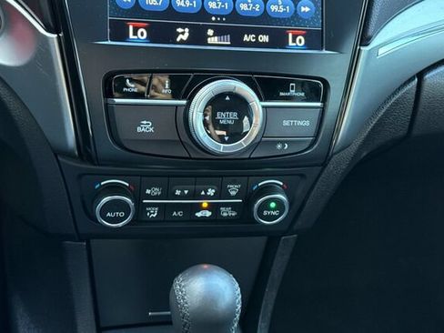 Used 2019 Acura ILX FWD image 19