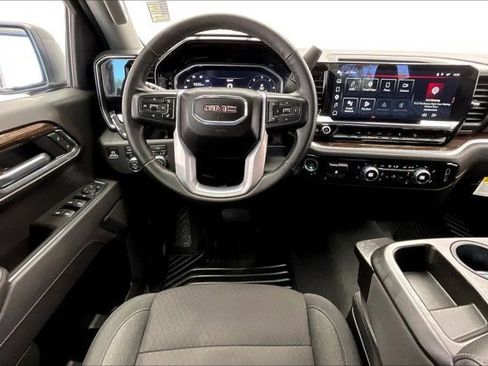 Used 2026 GMC Sierra 1500 Elevation w/ X31 Off-Road Package AWD/4WD image 4