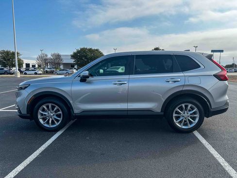 Certified 2024 Honda CR-V EX image 9