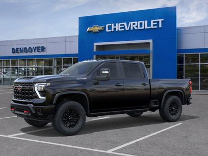 New 2026 Chevrolet Silverado 2500 ZR2 w/ LPO, Dark Essentials Package