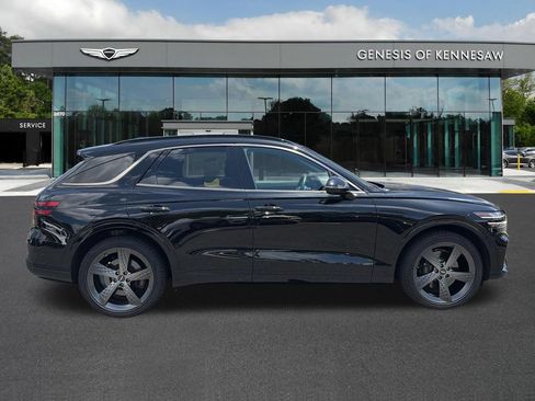 Used 2024 Genesis GV70 3.5T Sport w/ Sport Prestige Package AWD/4WD image 8