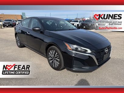 Used 2024 Nissan Altima 2.5 SV