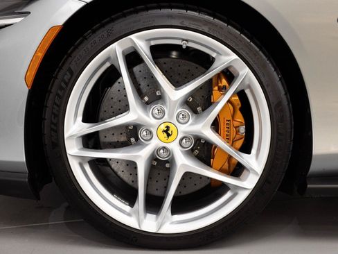 Certified 2023 Ferrari Roma RWD image 13