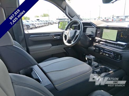 Used 2025 Chevrolet Silverado 1500 ZR2 w/ Technology Package AWD/4WD image 16