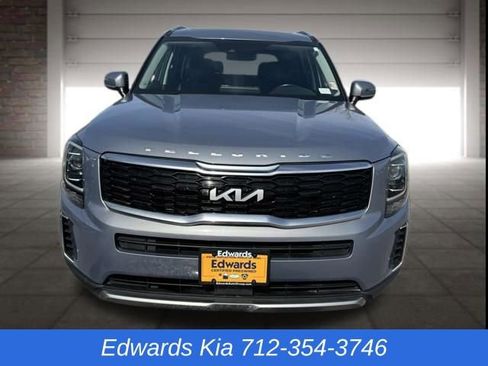 Used 2022 Kia Telluride S image 10