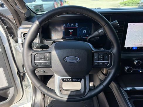 Used 2025 Ford F250 Platinum AWD/4WD image 23