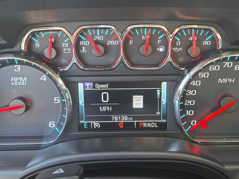 Used 2018 Chevrolet Silverado 1500 High Country AWD/4WD image 21