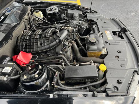 Used 2014 Ford Mustang Coupe image 36