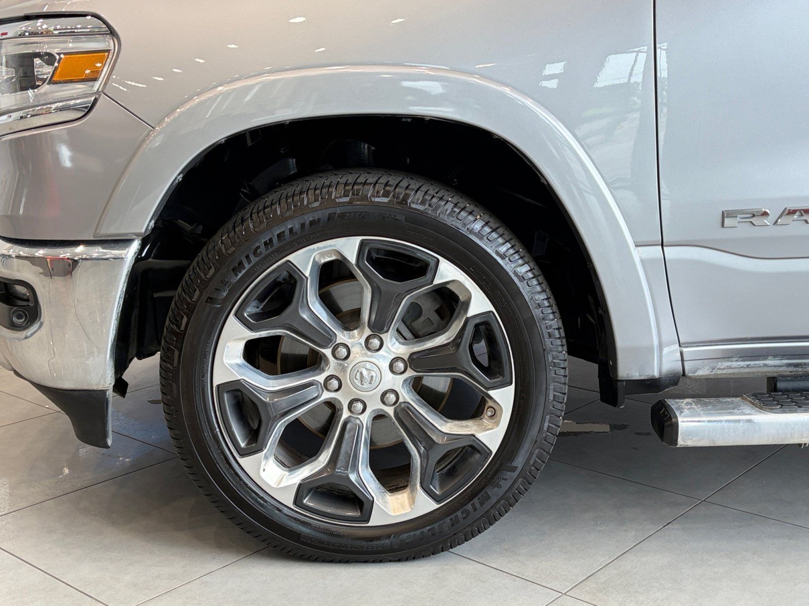 Used 2019 RAM 1500 Limited w/ Trailer Tow Group AWD/4WD image 10