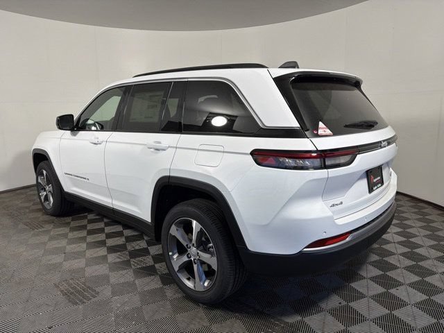 New 2026 Jeep Grand Cherokee Limited w/ Trailer Tow Package AWD/4WD image 7