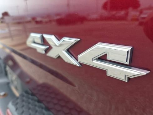 Used 2019 RAM 1500 Express w/ Express Value Package AWD/4WD image 5