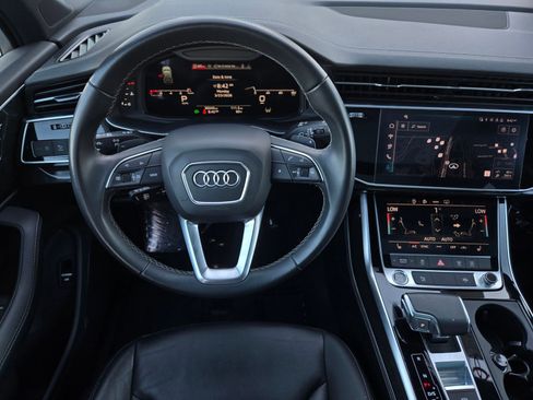 Used 2025 Audi Q7 3.0T Premium Plus AWD/4WD image 13