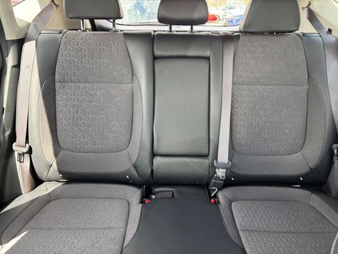 Used 2025 Kia Seltos S image 39