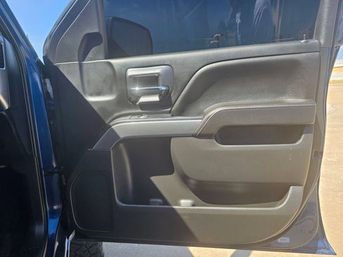 Used 2017 Chevrolet Silverado 1500 LT w/ Texas Edition RWD image 27