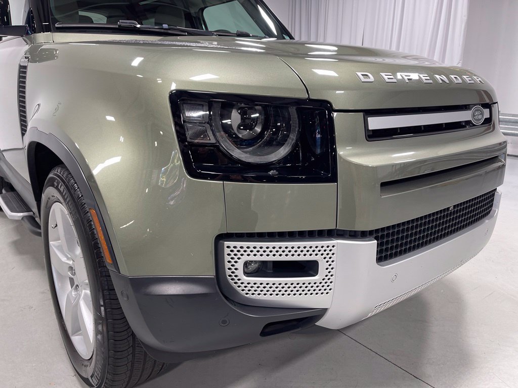 Used 2023 Land Rover Defender 90 S AWD/4WD image 11