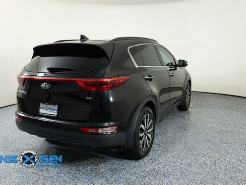 Used 2018 Kia Sportage EX w/ Option Group 040 FWD image 8