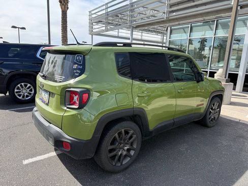 Used 2016 Jeep Renegade 75th Anniversary image 5