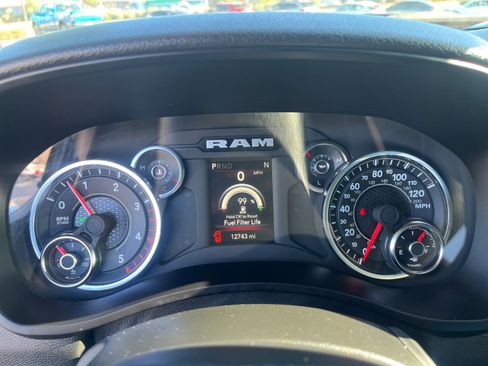 Used 2024 RAM 3500 Tradesman w/ Towing Technology Group AWD/4WD image 10