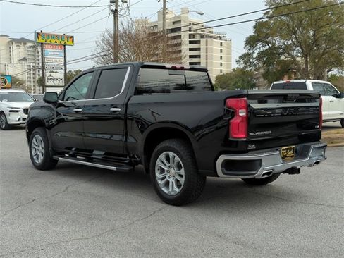 Used 2025 Chevrolet Silverado 1500 LTZ image 6