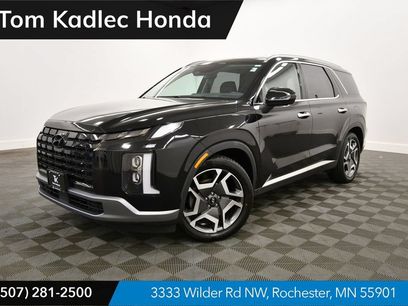Used 2023 Hyundai Palisade Limited w/ Cargo Package
