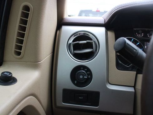 Used 2013 Ford F150 King Ranch w/ King Ranch Luxury Pkg AWD/4WD image 8
