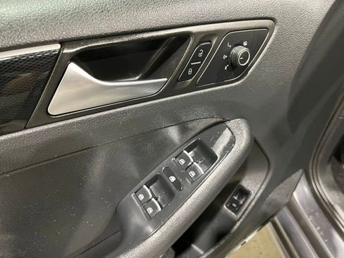 Used 2016 Volkswagen Jetta SEL w/ Lighting Package image 37