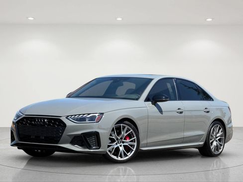 Used 2022 Audi S4 Premium Plus w/ Premium Plus Package AWD/4WD image 2
