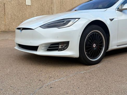 Used 2019 Tesla Model S Performance AWD/4WD image 19