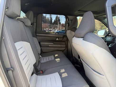 Used 2024 Toyota Tacoma TRD Sport w/ TRD Sport Upgrade Package image 25