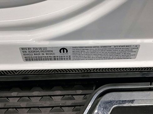 Used 2024 RAM 3500 Big Horn image 36