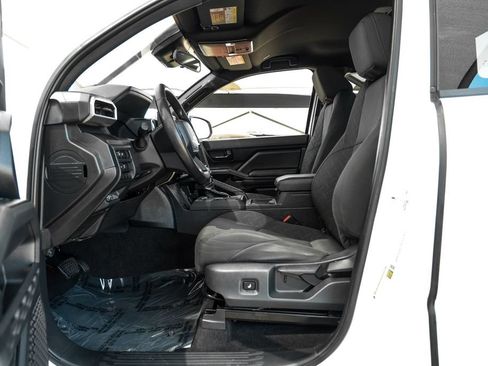 Used 2025 Toyota Tacoma SR RWD image 3