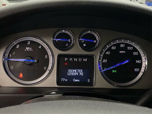 Used 2013 Cadillac Escalade AWD image 21