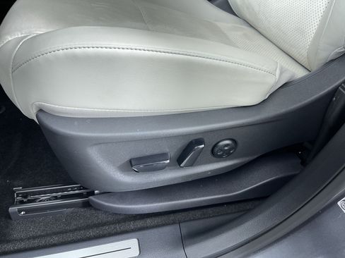 Certified 2024 Nissan Ariya AWD image 13