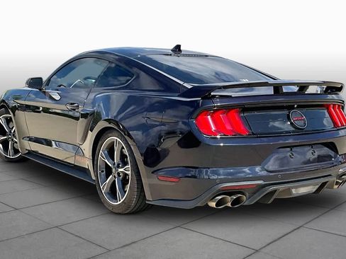 Used 2022 Ford Mustang GT Premium w/ Equipment Group 401A RWD image 11