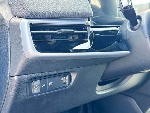 Used 2025 Honda Prologue Eco image 10