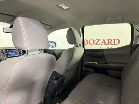 Used 2021 Toyota Tacoma SR5 RWD image 14