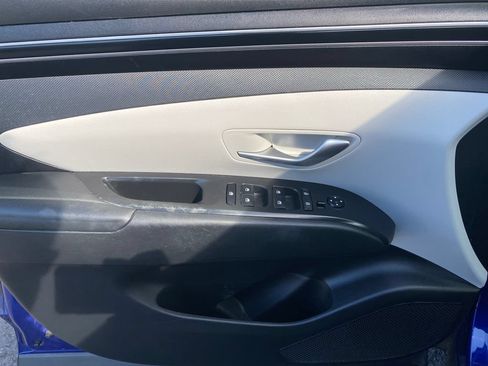 Used 2022 Hyundai Tucson SEL FWD image 12