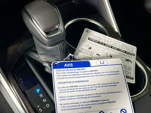 New 2026 Toyota Highlander Limited image 25